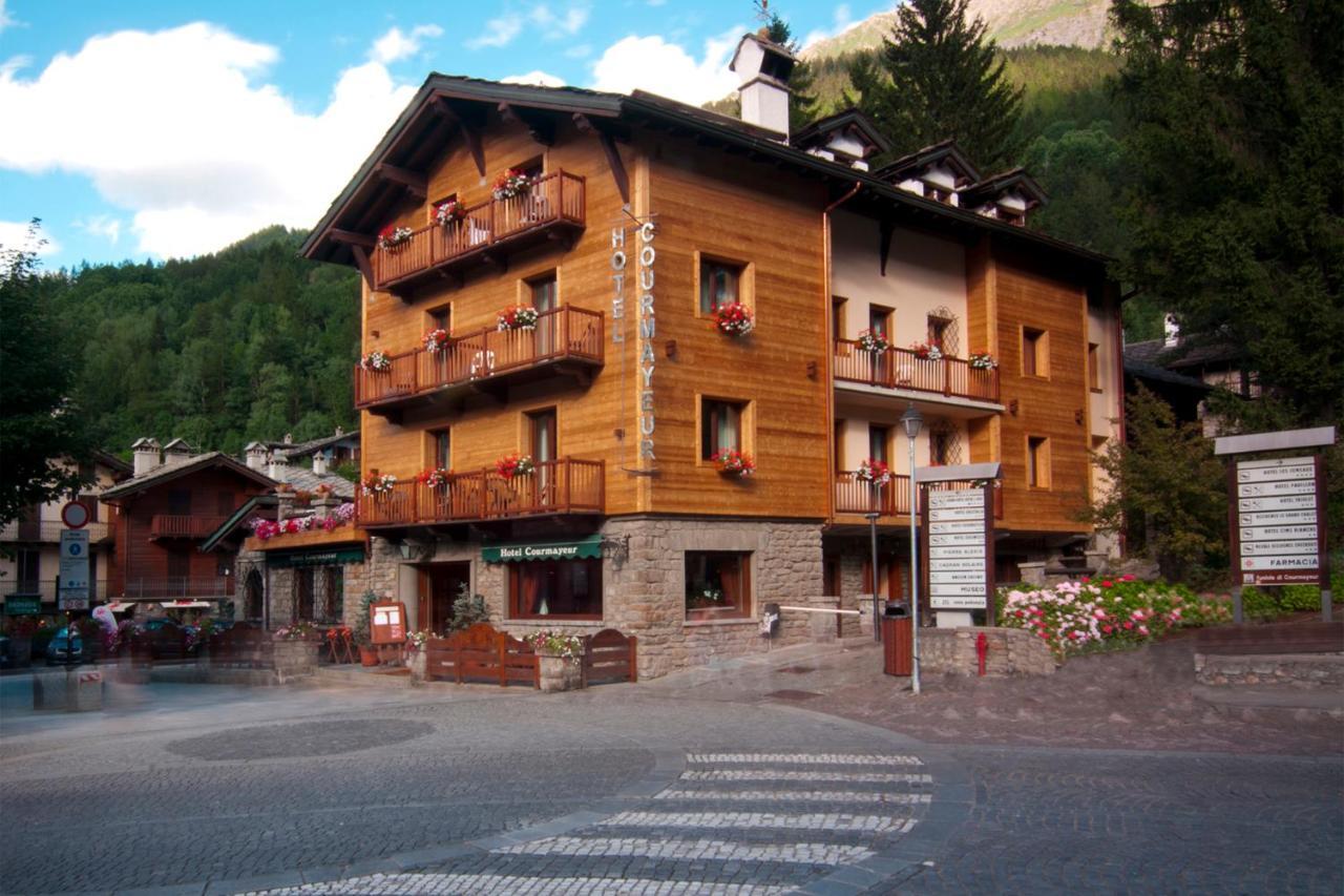 Hotel Courmayeur Exterior foto