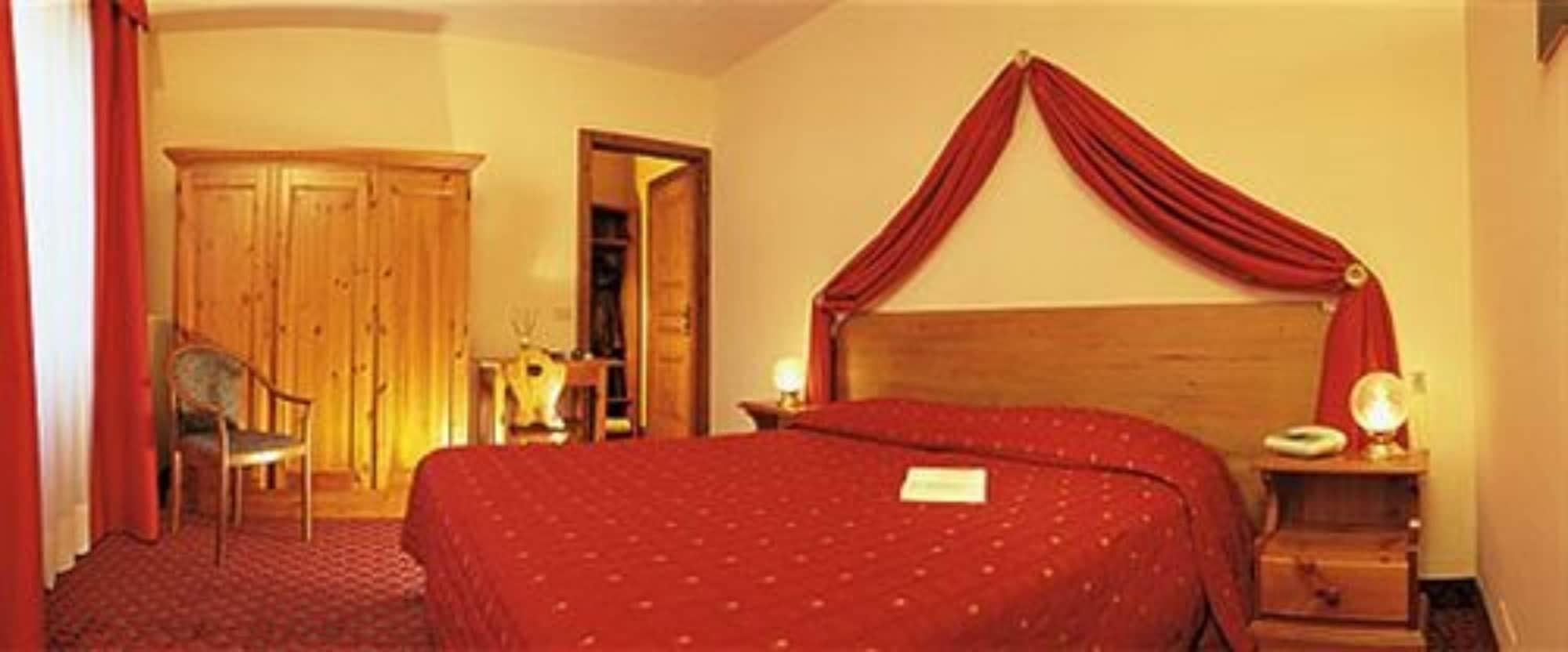 Hotel Courmayeur Exterior foto