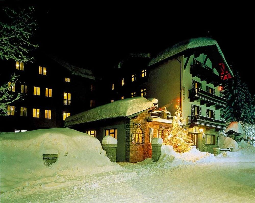 Hotel Courmayeur Exterior foto